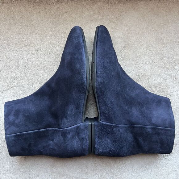 Aquatalia Ulyssa Navy Blue Suede Ankle Boot Booties Women 9.5 M Hidden Low Heel - Picture 4 of 14